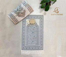 سجاده شانل مخمل خردسال