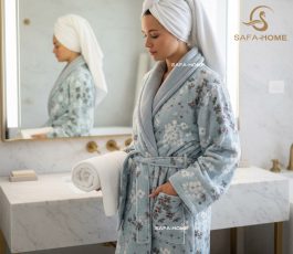 حوله تن پوش شکوفه آبی