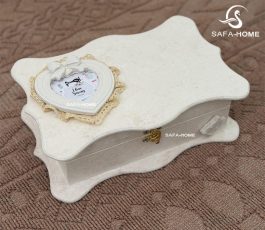 جعبه لوازم خیاطی کرم پتینه